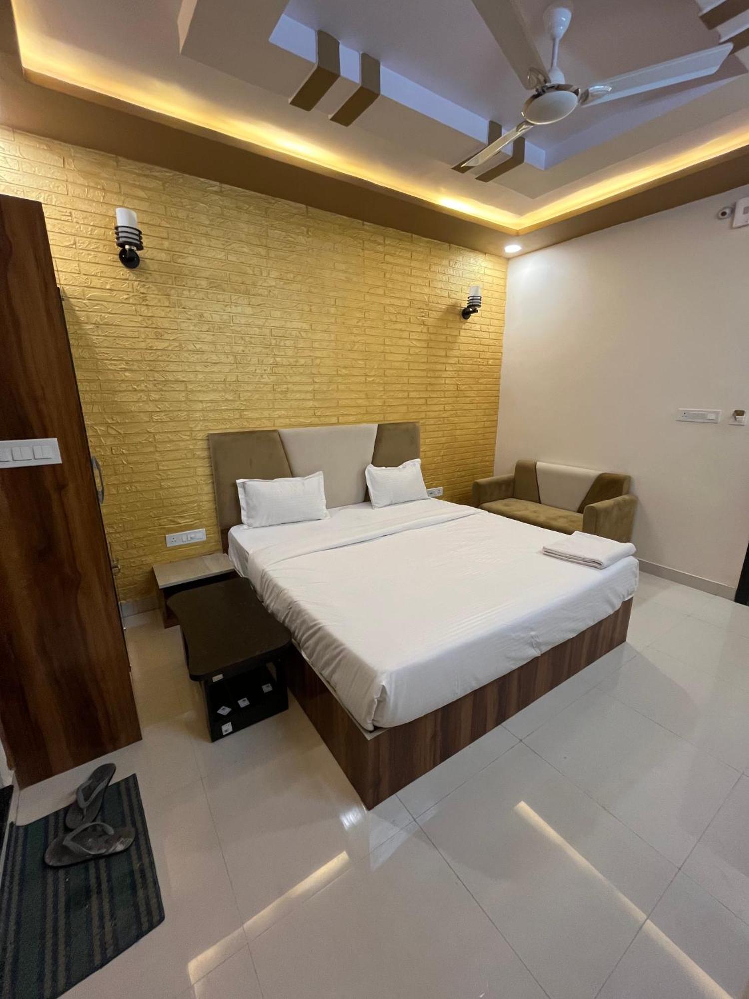 Hotel Rahat Jhalawar Extérieur photo